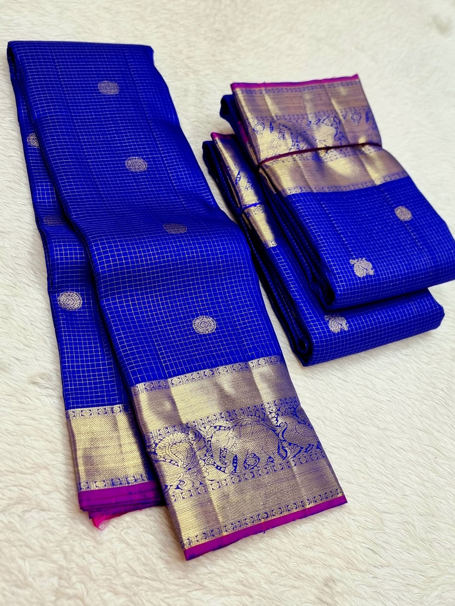 Product Image - Exquisite Kanchipuram Silk Saree with 2 Gram Gold Zari - Handwoven Vairaoosi Pattern