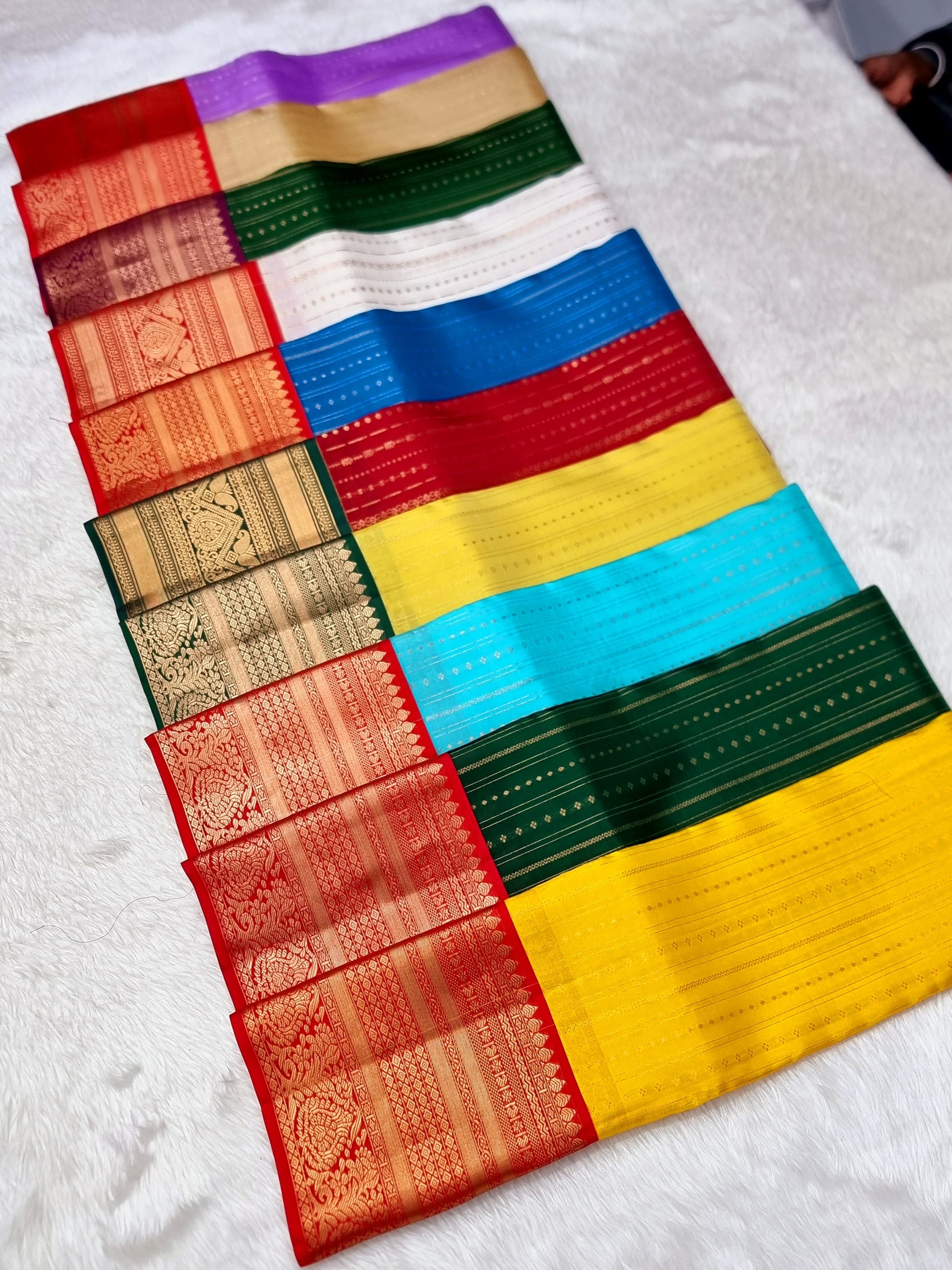 Product Image - Exquisite Designer Strip Pattern Traditional Korvai Saree