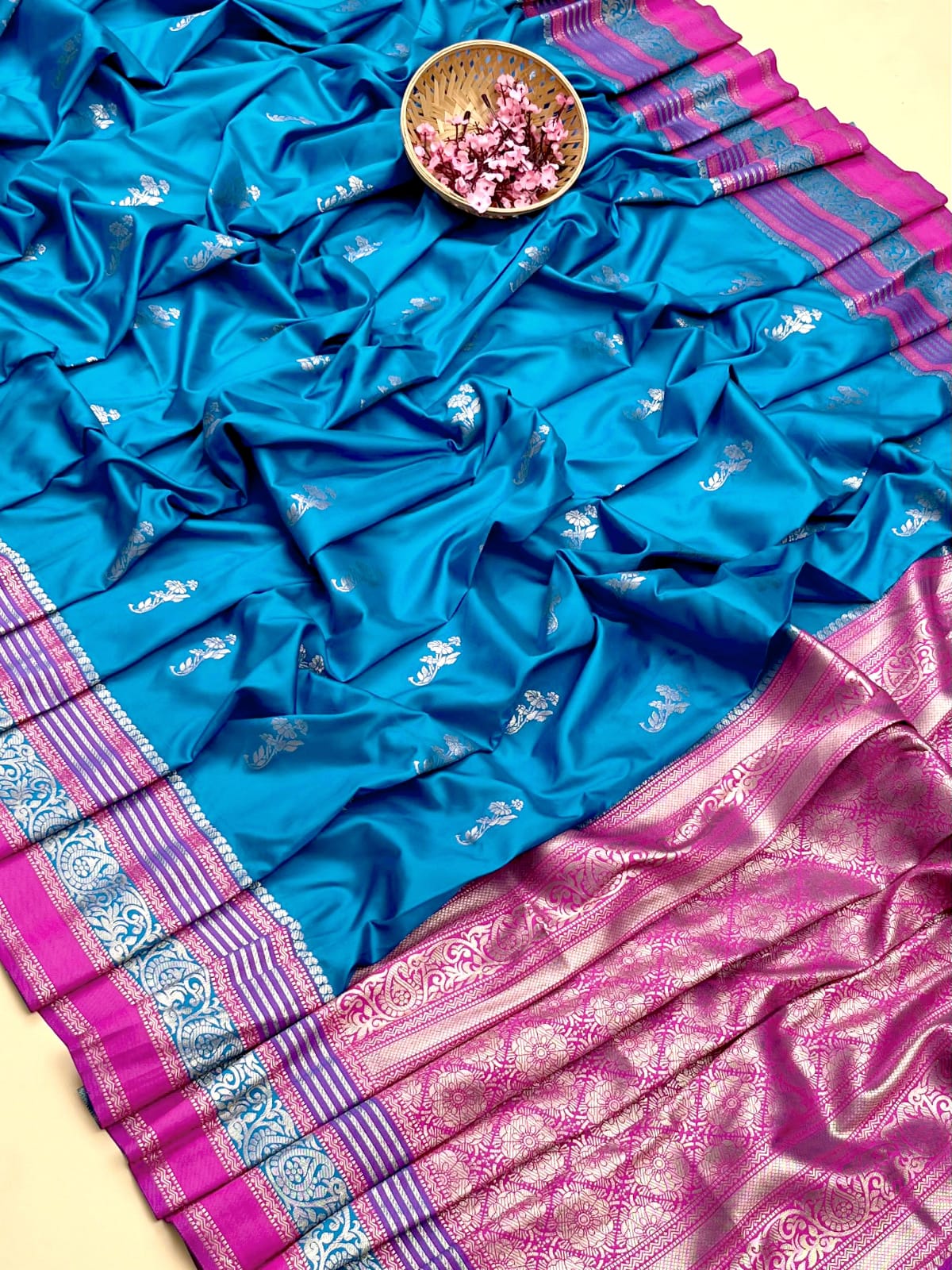 Product Image - Premium Soft Kanchipuram Saree | Georgette Fabric | Designer Wedding Saree