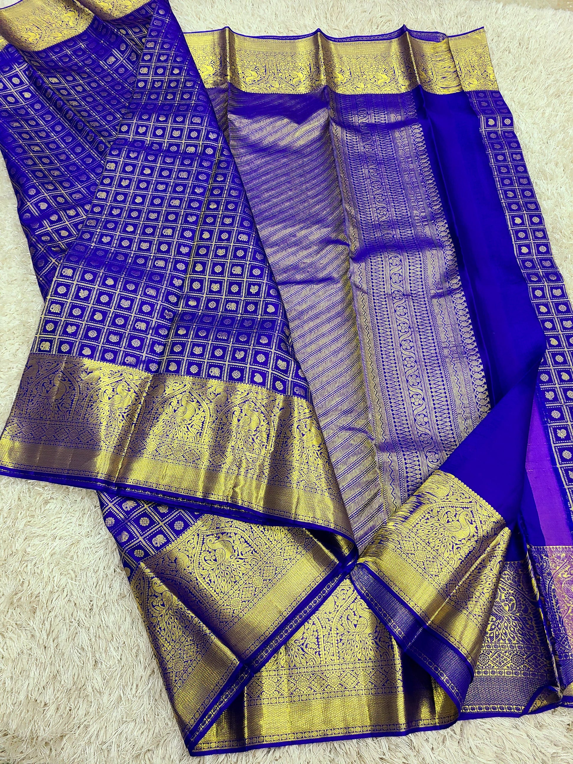 Product Image - Handwoven Bridal Kanchipuram Silk Saree with Pure Gold Zari