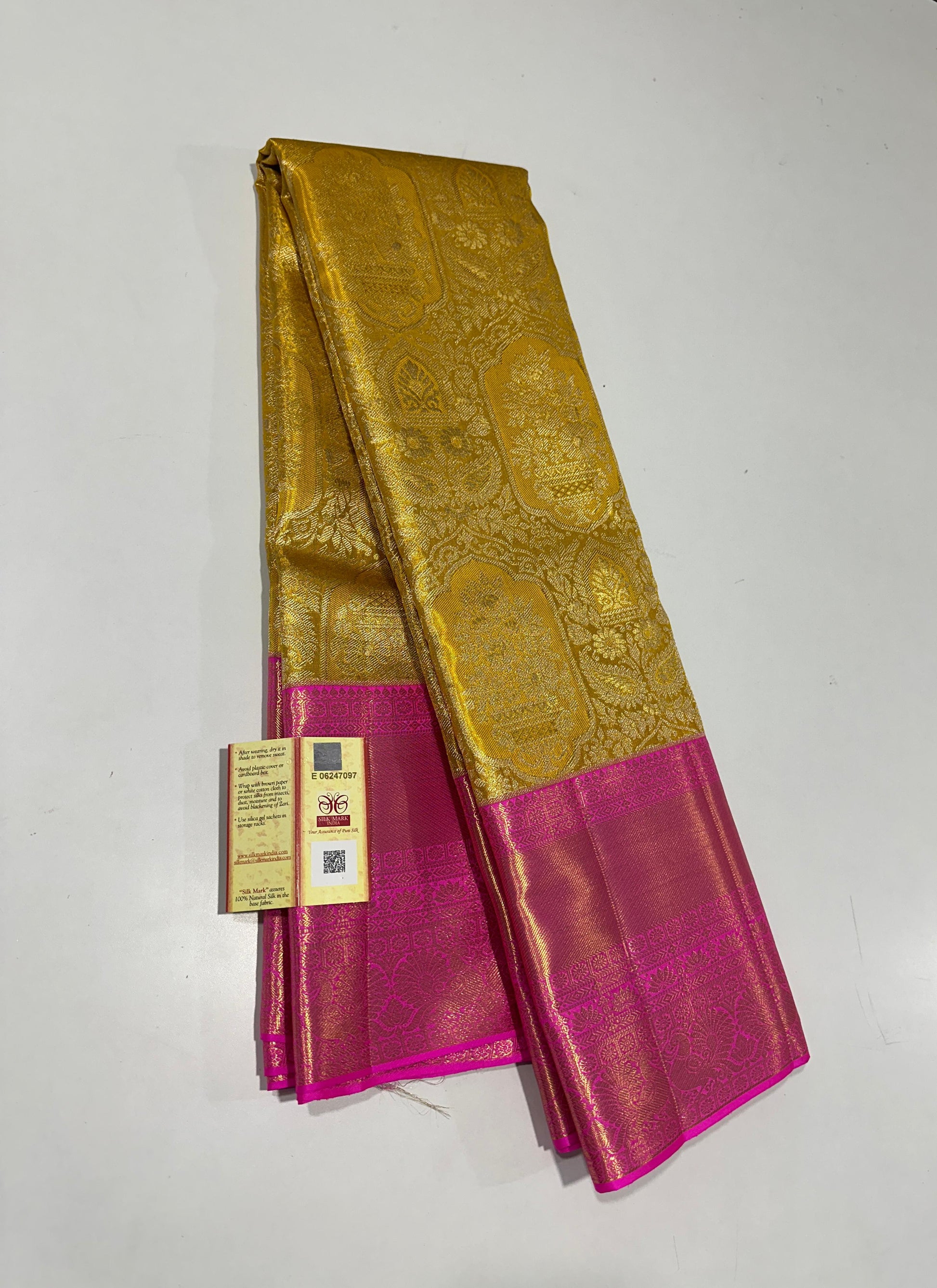 Product Image - Elegant Designer Kanchipuram Silk Saree - Wedding Collection