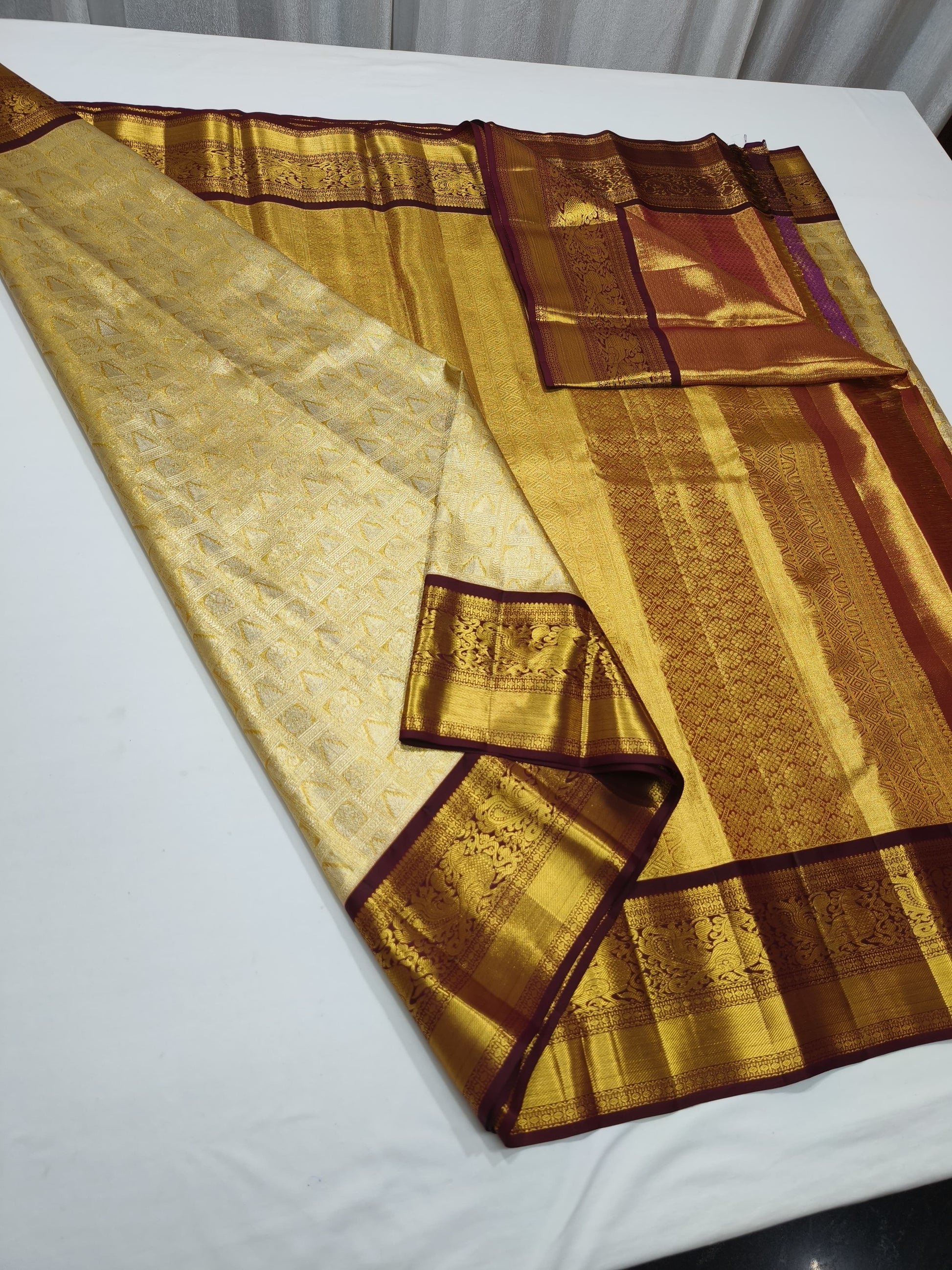 Product Image - Exquisite Pure Tissue Kanjeevaram Saree | Silk Mark Certified