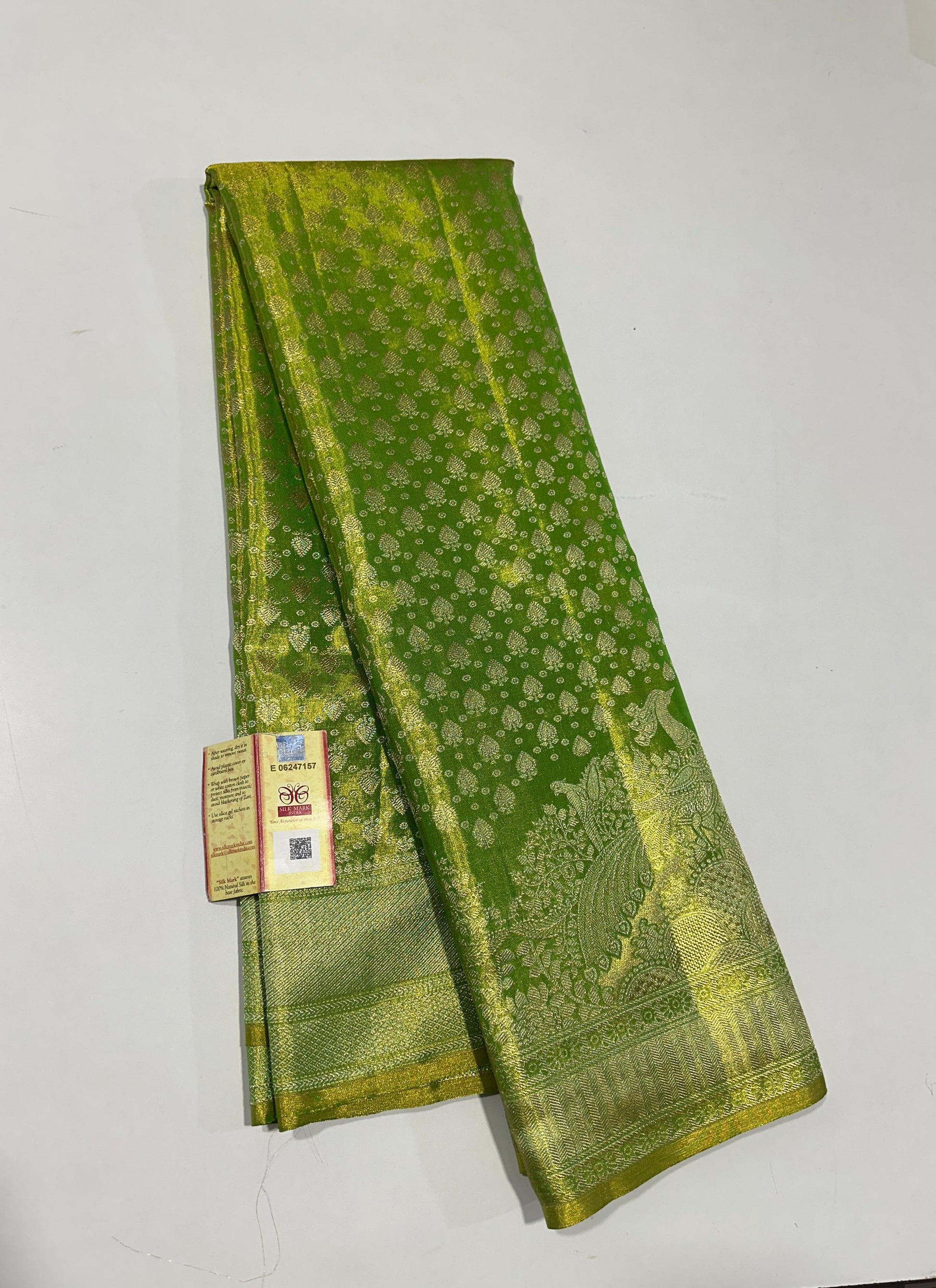 Product Image - Elegant Designer Kanchipuram Silk Saree - Wedding Collection