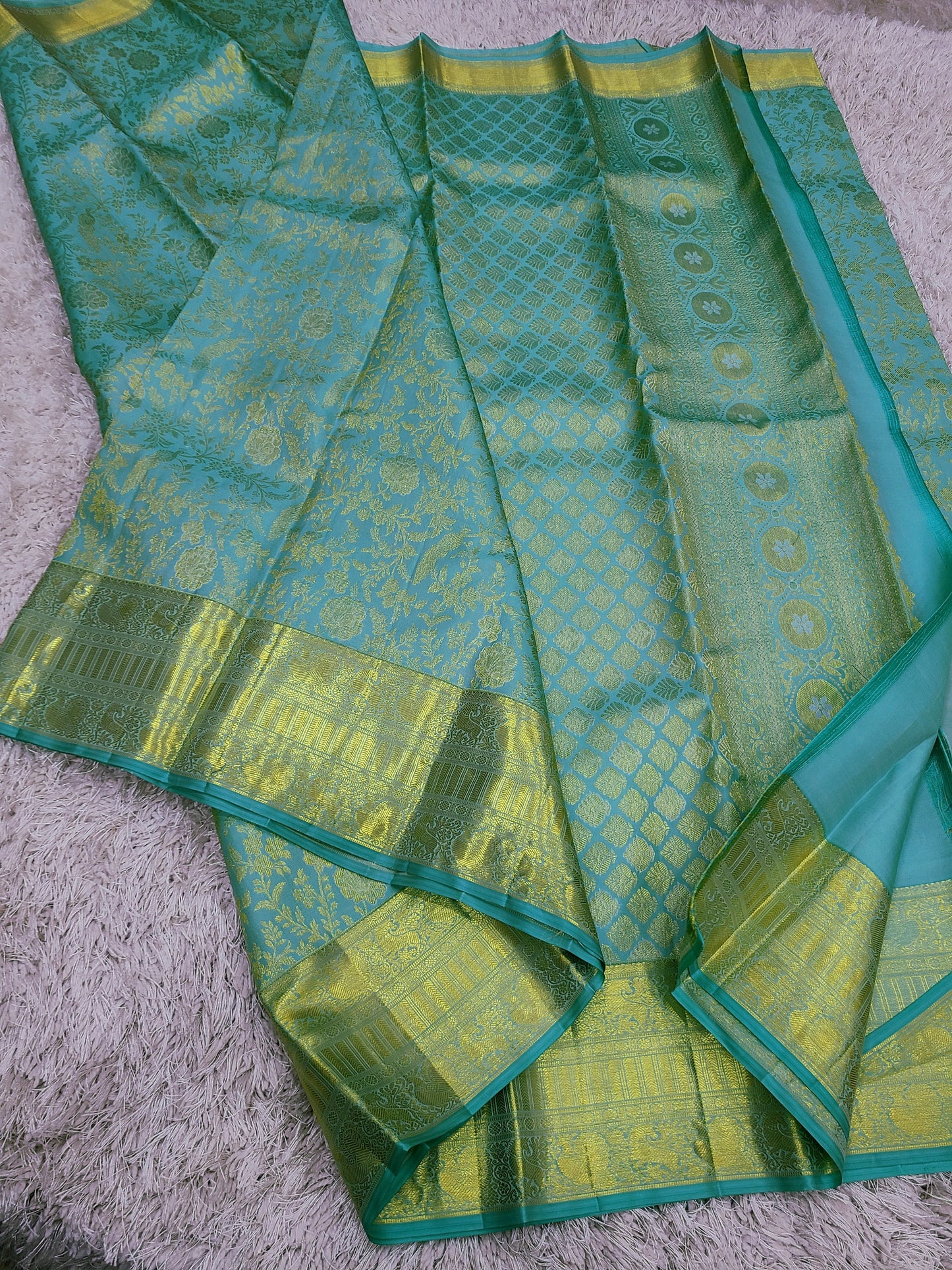 Product Image - Handwoven Bridal Kanchipuram Silk Saree with Pure Gold Zari