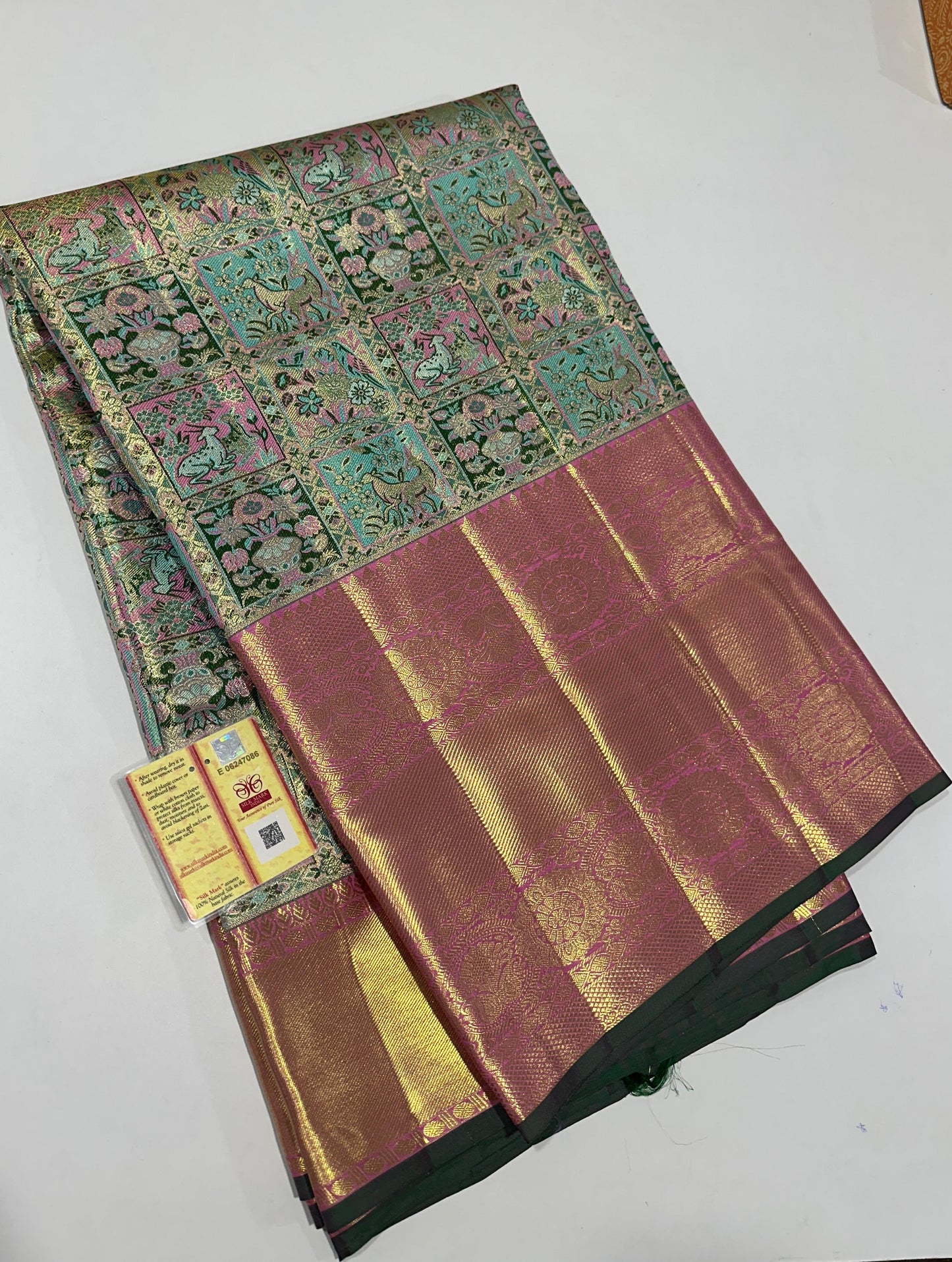 Product Image - Exquisite Handloom Tissue Silk Sarees - Perfect for Festive Wear and Wedding Outfits